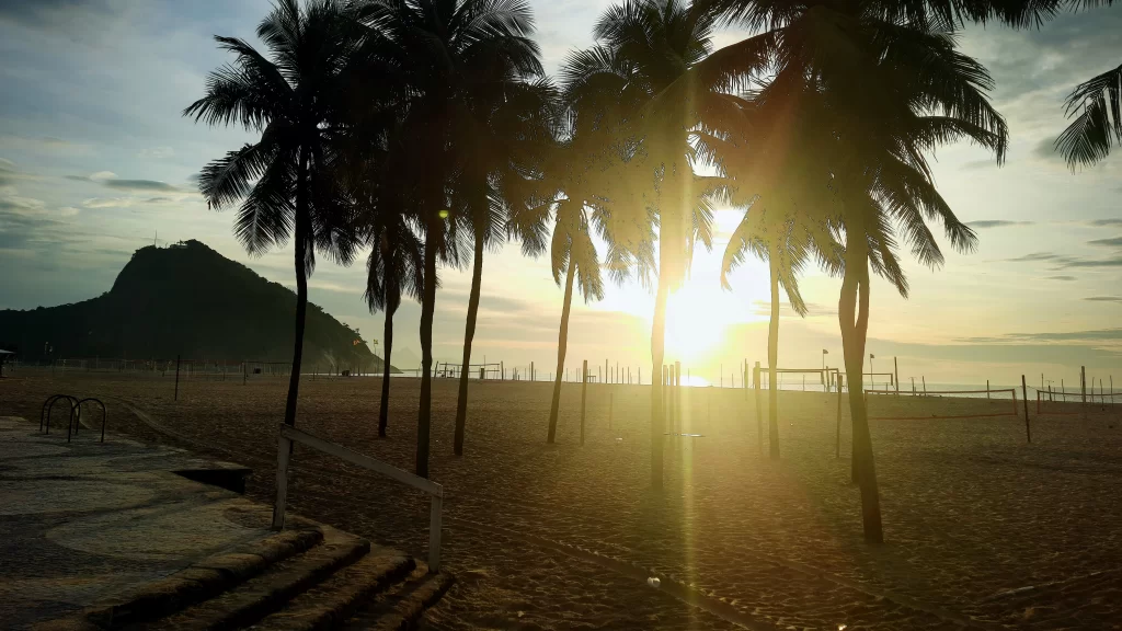 leme-beach_07-1024x576