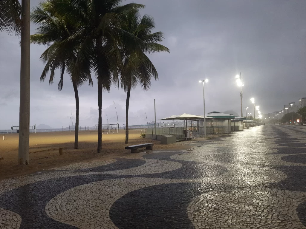 leme_in_the_rain_07-1024x768