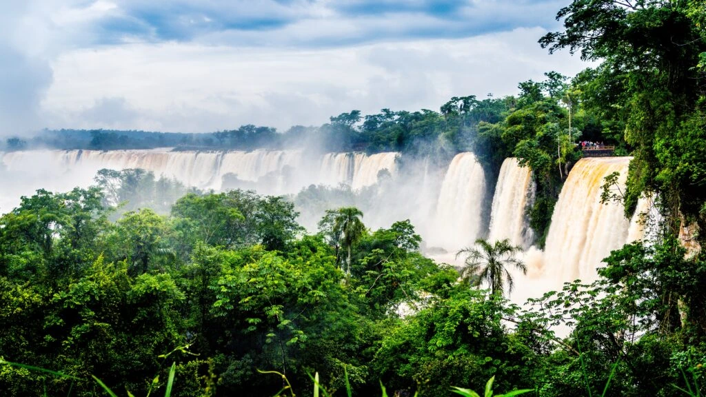 waterfall-iguazu-national-park-surrounded-by-forests-covered-fog-cloudy-sky-1-1024x576-2