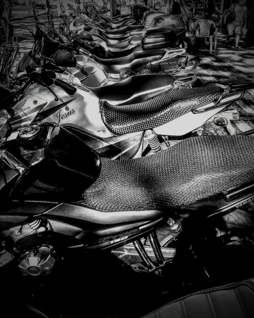 motorbikes_in_the_street_insiqueira_campos_copacabana_rio-819x1024