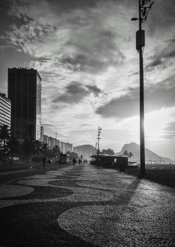 avenida_atlantica_and_leme_105-726x1024