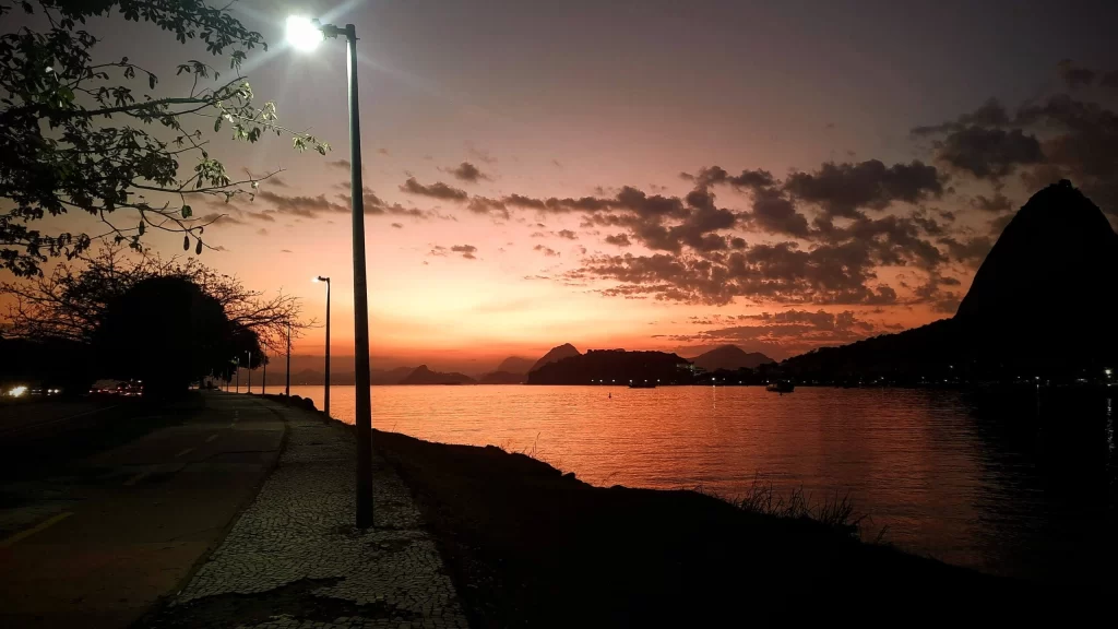 guanabara_bay_and_sugar_loaf_early_morning_05-1024x576
