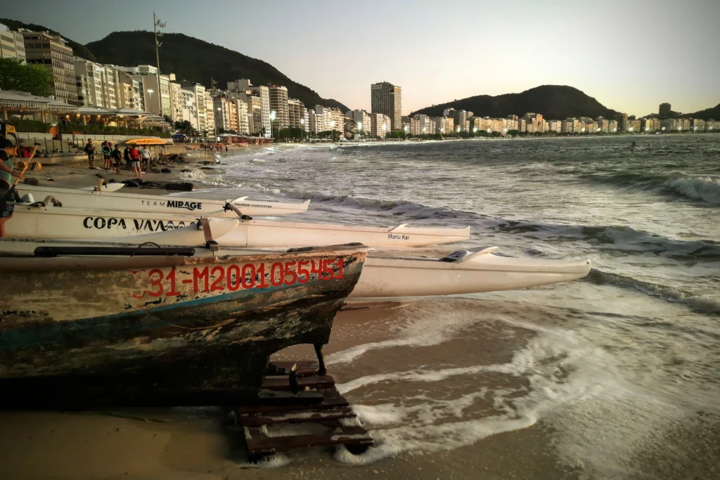 hawaiian_kayakers_post_6_copacabana_rio-1024x683