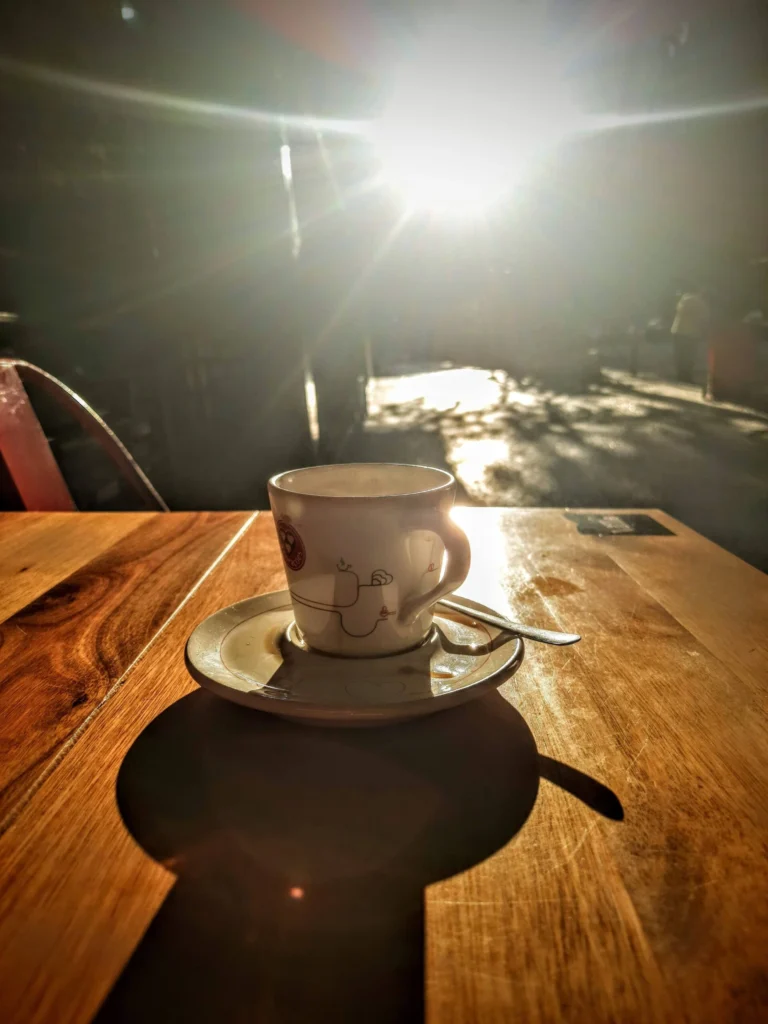 coffee_at_bakery_in_rua_barata_ribeiro_copacabana-768x1024