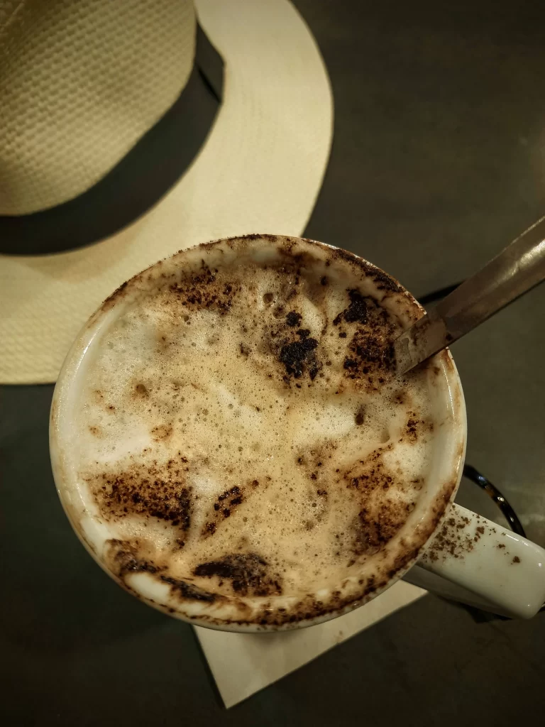 panama_hat_and_a_coffee-768x1024