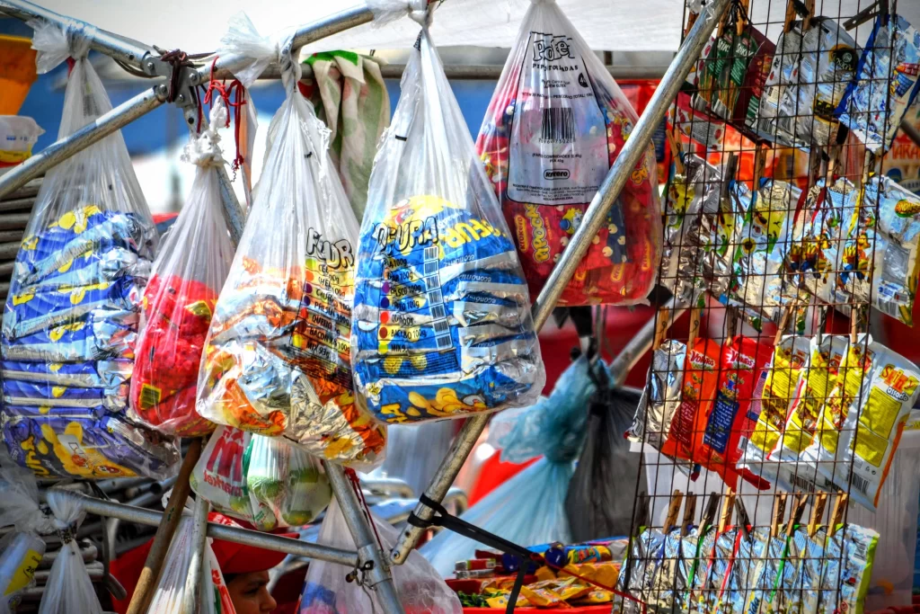 snacks_being_sold_at_flamengo_beach-1024x683