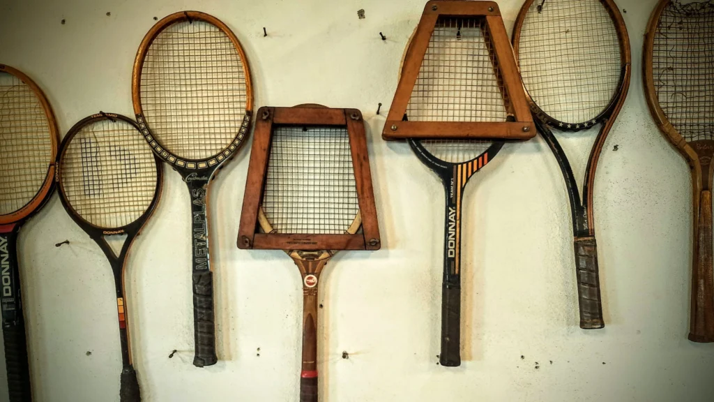 vintage_racket_collectiona_at_fabrica_bhering_santo_cristo_rio-1024x576