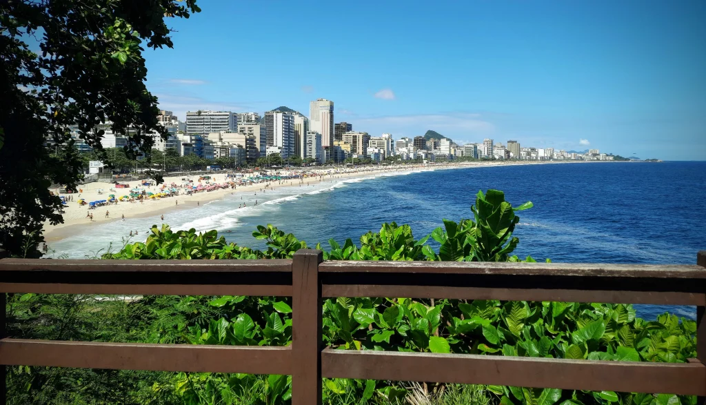 leblon_beach_rio_032-1024x587