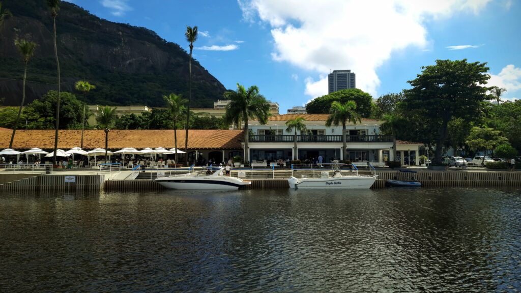 rio_yacht_club_rio_02-1024x576