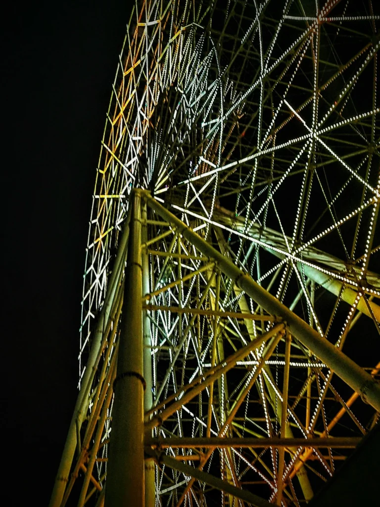 yup_star_ferris_wheel_gamboa_rio_98-768x1024