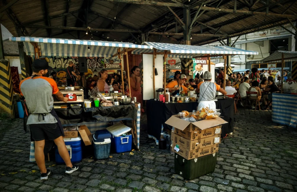 food_and_drink_stalls_at_open_day_at_fabrica_bhering_santo_cristo_rio-1024x662