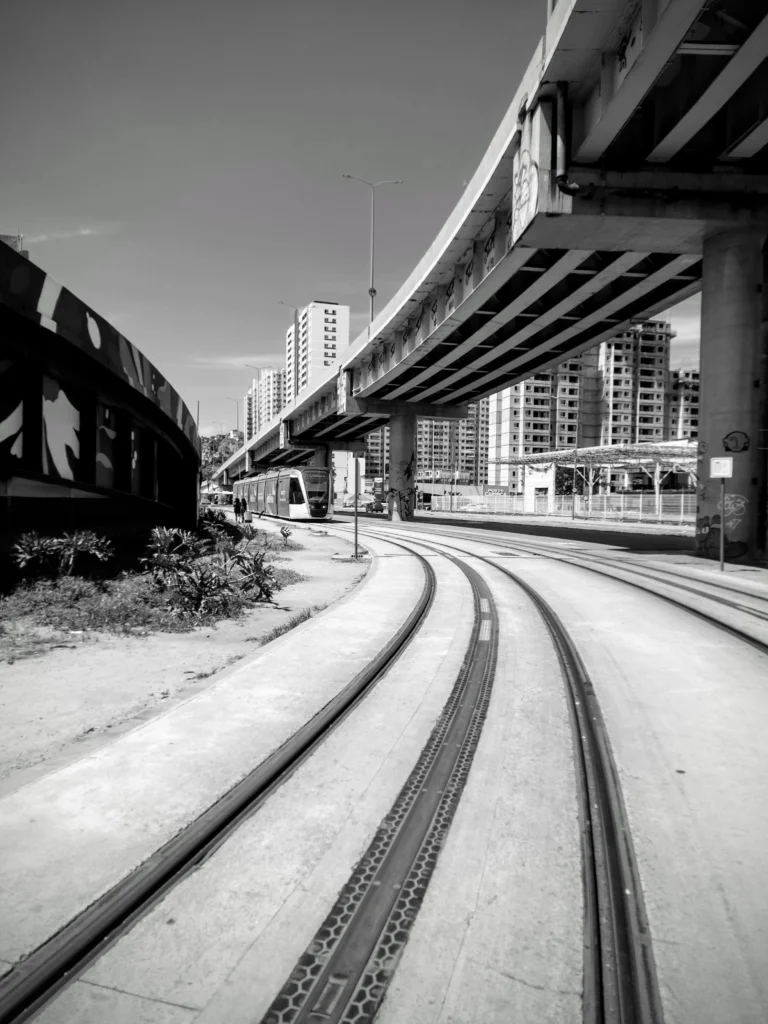 vlt_tram_tracks_santo_cristo_rio-scaled